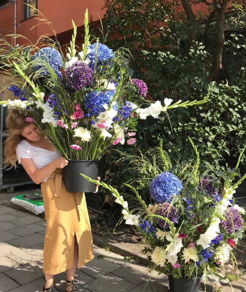 Floristen tipsar: Så väljer du blommor för avtackningar och sommarkontoret