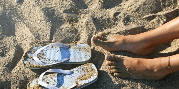 Flipp, flopp eller flip-flop? Före-under-efter-tipsen som kan rädda din semesterupplevelse