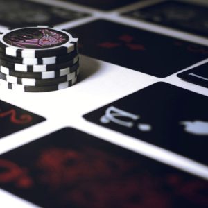Att lyckas i en konkurrensutsatt marknad: LuckyCasino som redovisande exempel