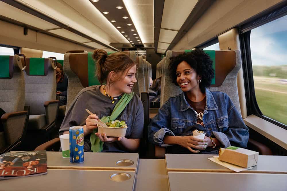 Kvinnor åker tåg oftare – och föredrar det framför bil