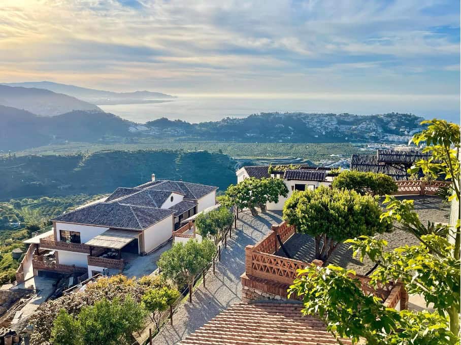 Praktiska tips och inspiration för dig som bokar – med Cantalobos i Andalusien som exempel på hur det kan bli både enkelt och extraordinärt.