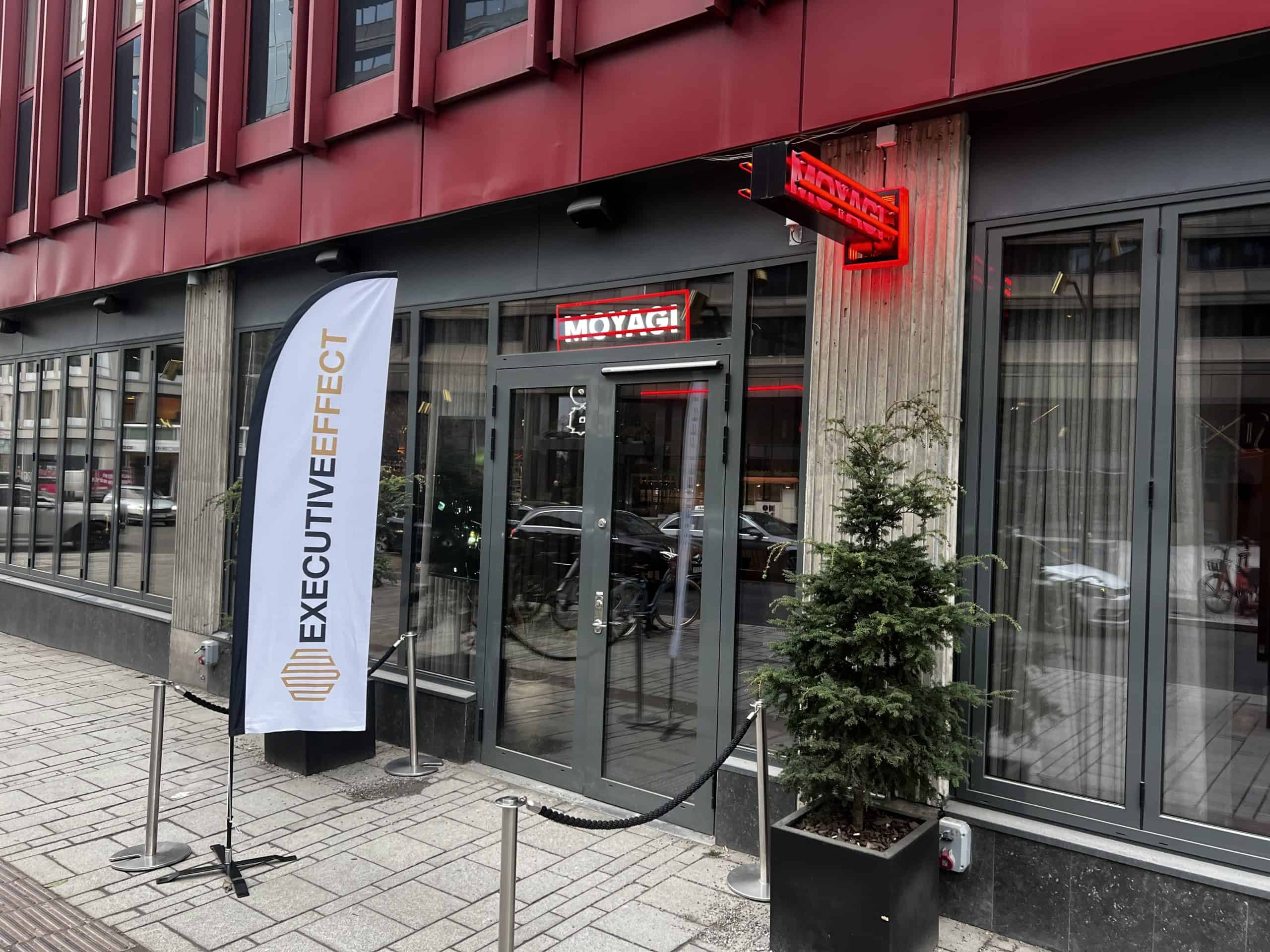 En kväll där skratten byggde starkare relationer på Moyagi