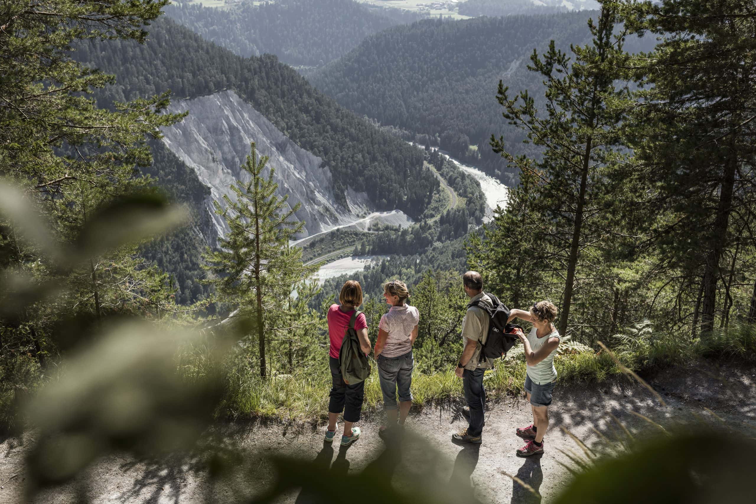 Bild 6- WANDERN-3-DANUSER-160902153708 Laax i Schweiz – en förstklassig destination för sommar- och höstkonferenser