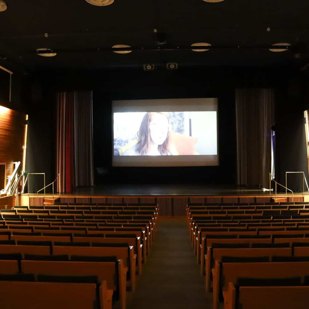 Cirkeln Stockholm kombinerar konferens med bio och popcorn